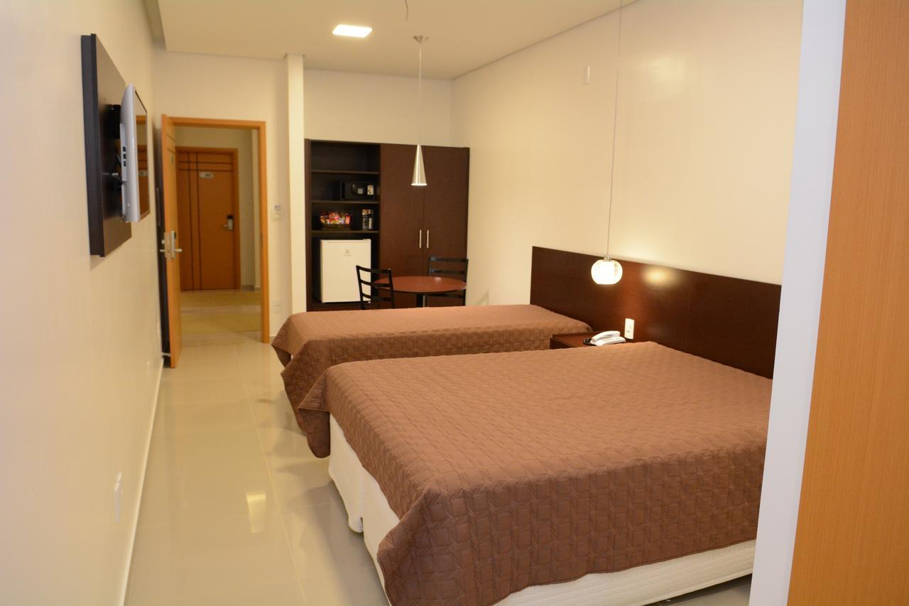 Excellence Plaza Hotel Botucatu Bagian luar foto